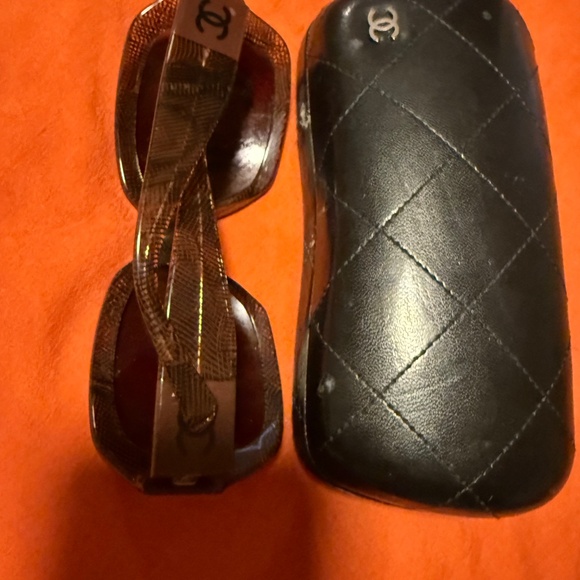 Chanel sunglasses brown - Picture 4 of 5